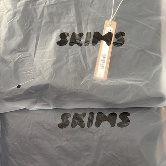 NWT - SKIMS Bundle!! 5" Inseam Men's Boxer Briefs - Size XL - Onyx (black) - Picture 5 of 5